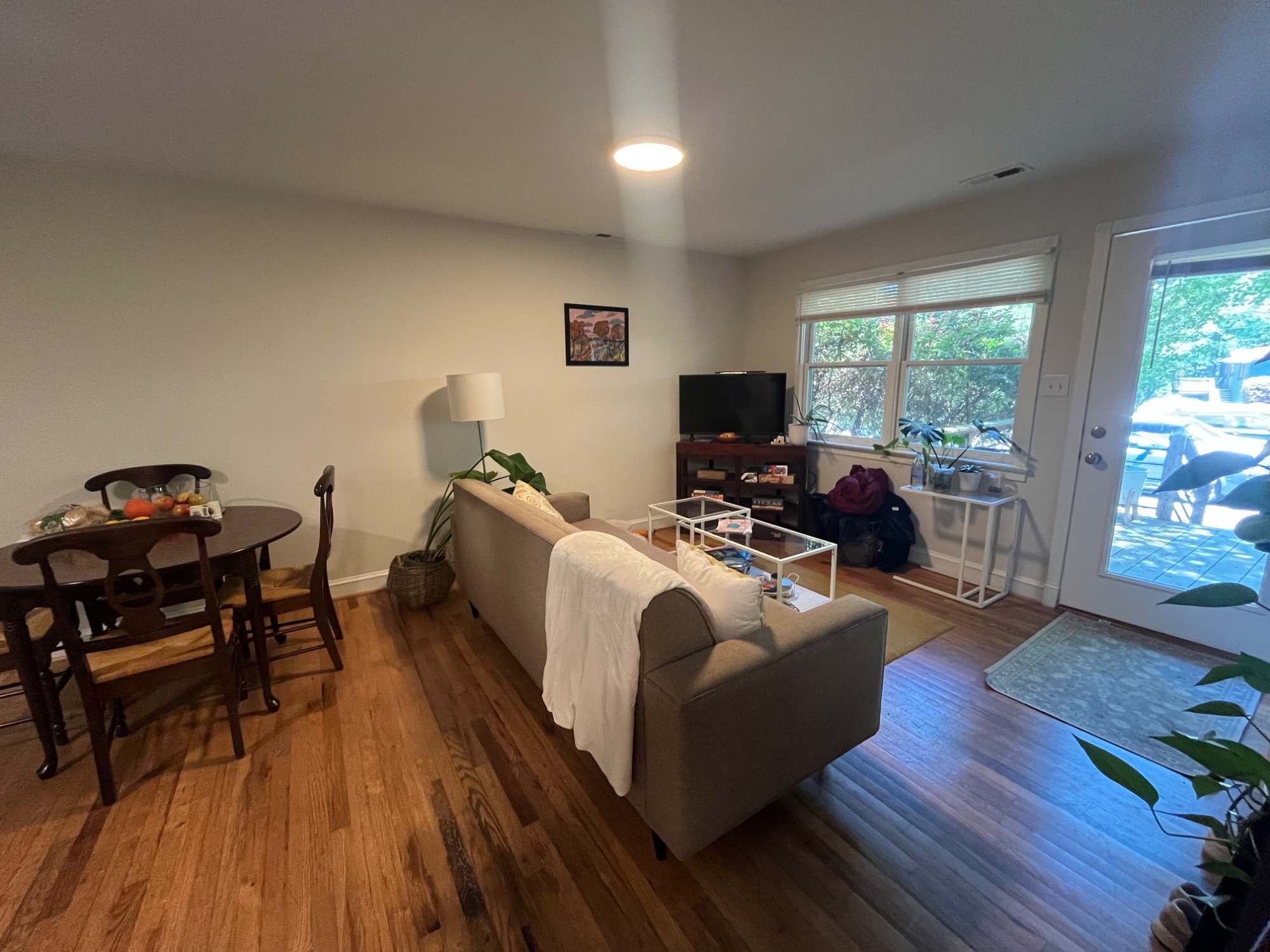 232 Valley Park Dr